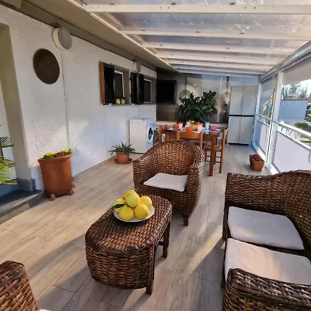 Apartament Tra Dei Marmi E Marina Di - Il Melograno *