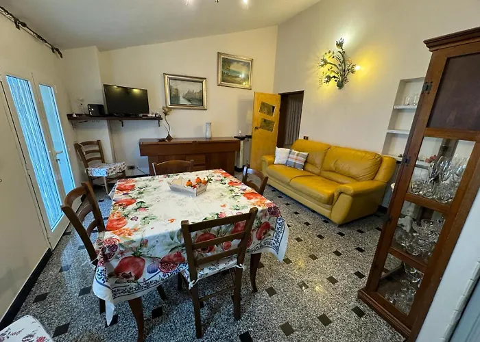 Tra Dei Marmi E Marina Di - Il Melograno Appartement Massa (Tuscany)